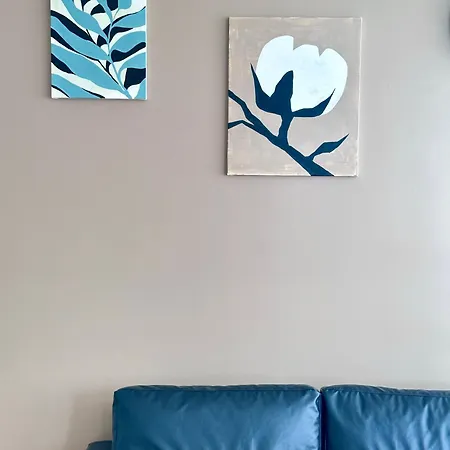 Urban Oasis Apartment Paris
